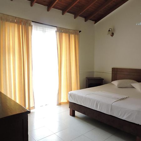 Hotel Y Restaurante Meson Del Gitano Каукасия Номер фото